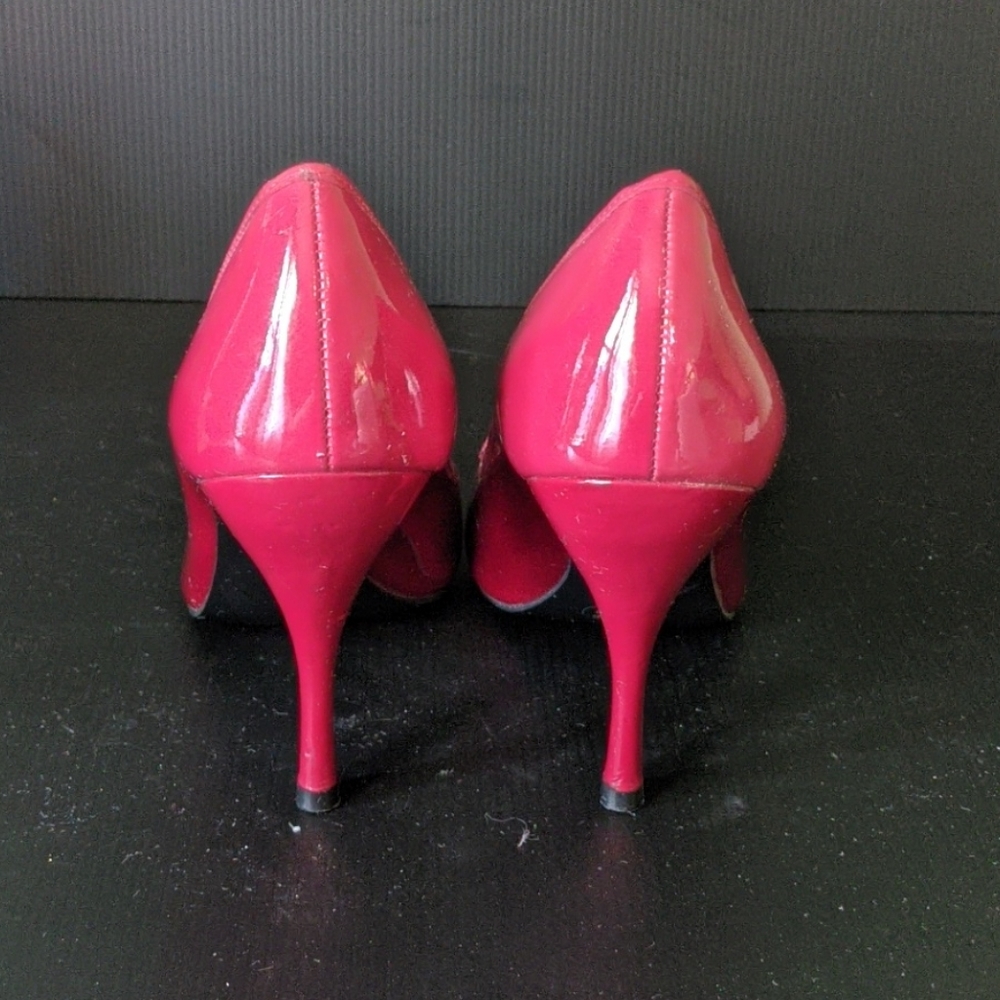 Shoes - Picture 3 of 4